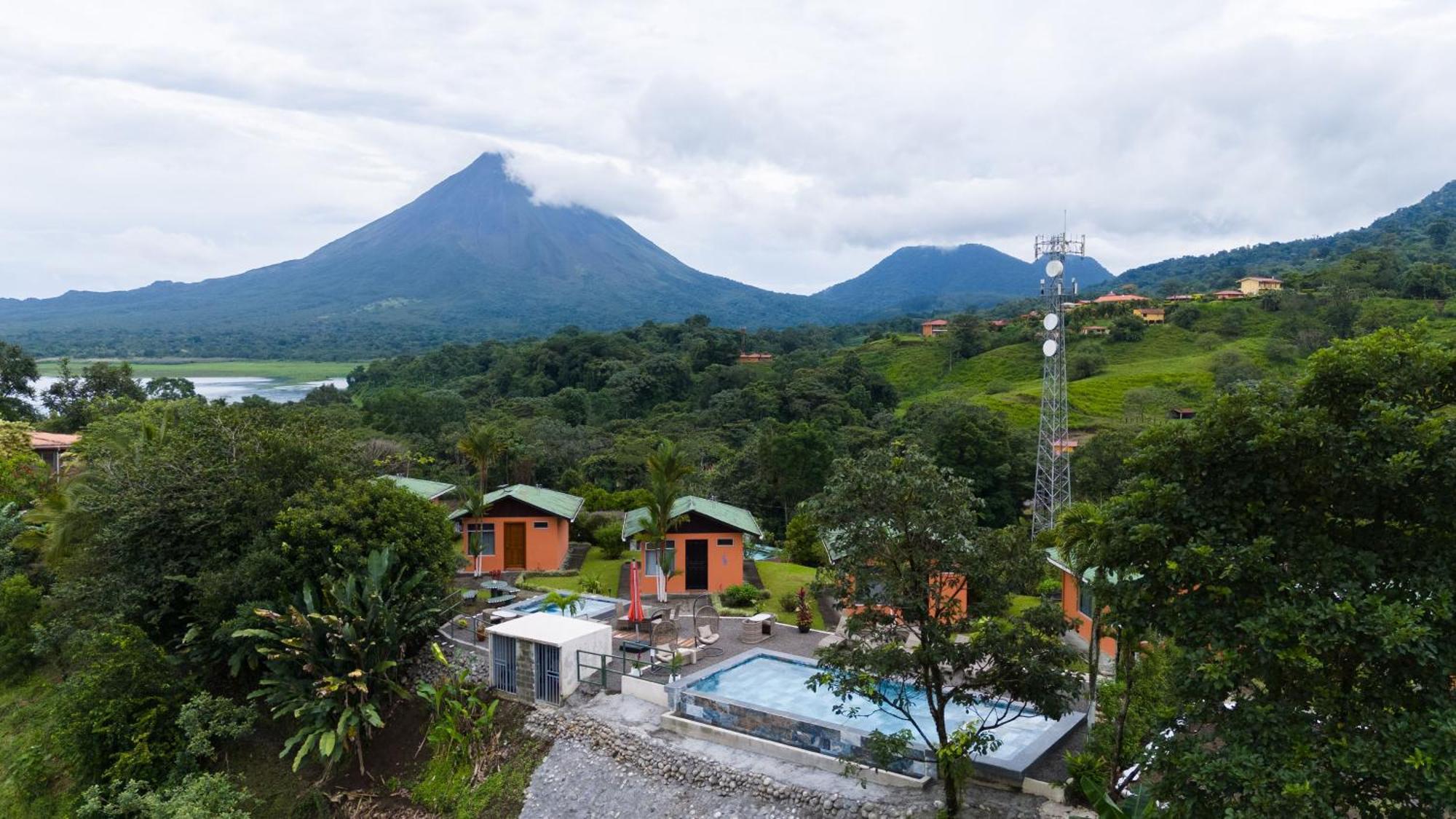 Chateau Arenal Hotel & Restaurante El Castillo Exterior foto